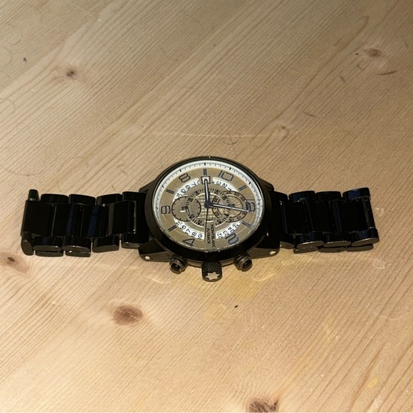 Montblant watche/montre - Picture 3 of 3